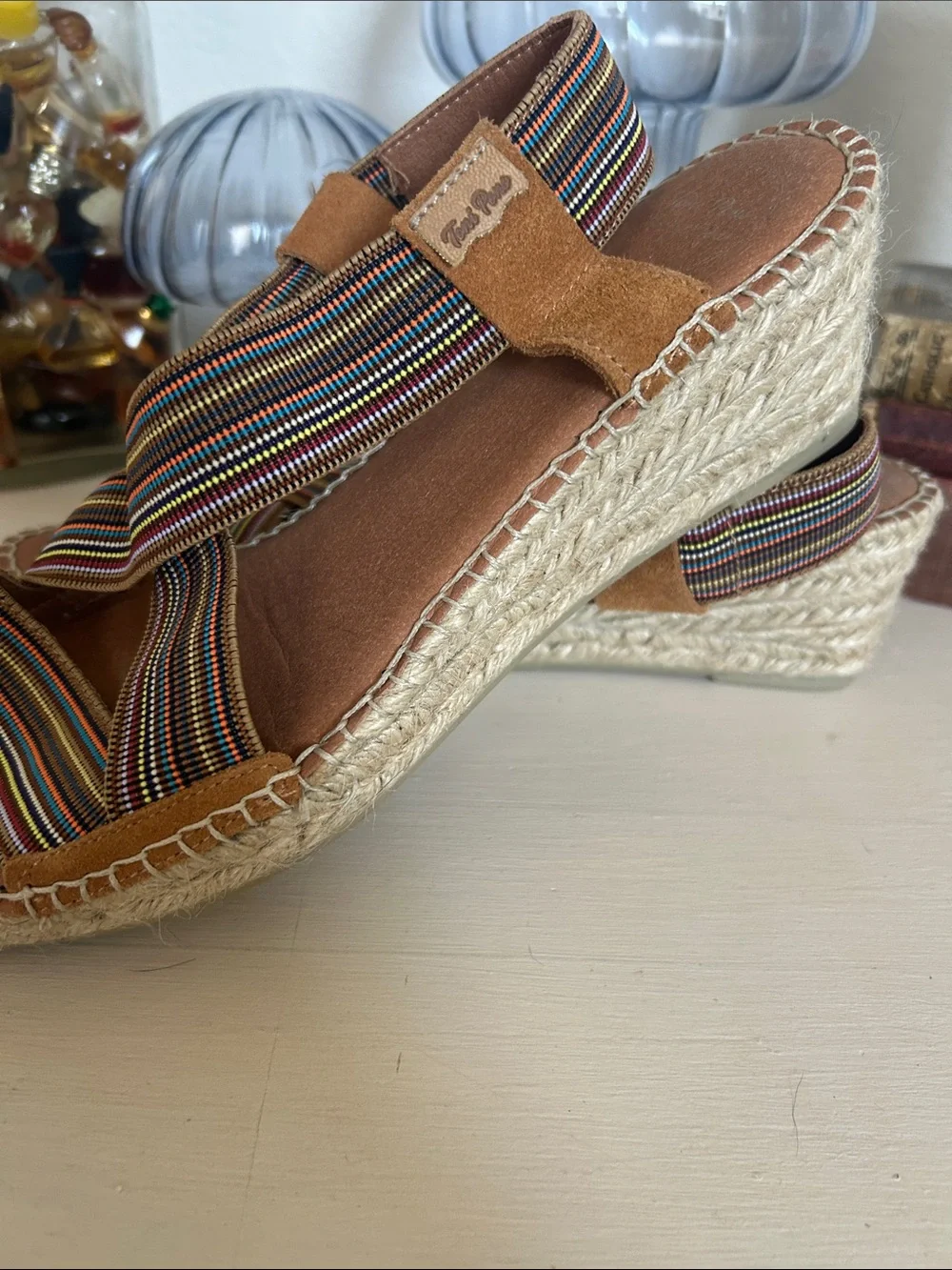 Women’s Toni Pons Tan Espadrille Sandals with Multicolor Straps